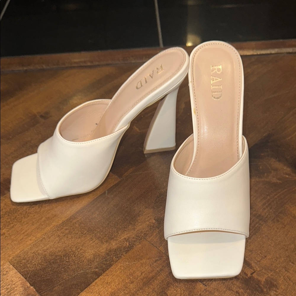 White/cream Bridal Heel Mules with Elegant Design